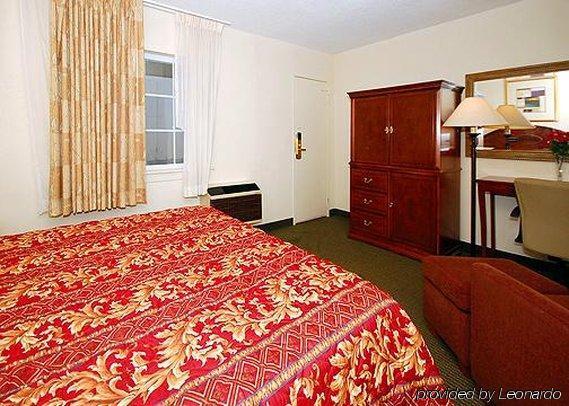 Inn At Монтичело Екстериор снимка