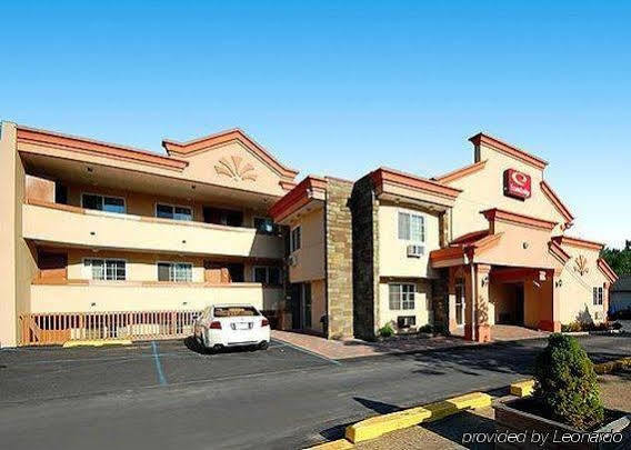 Inn At Монтичело Екстериор снимка